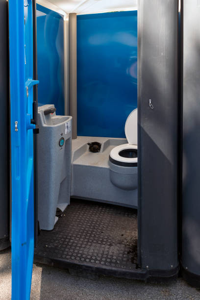 Best Portable bathroom rental  in Mount Healthy, OH
